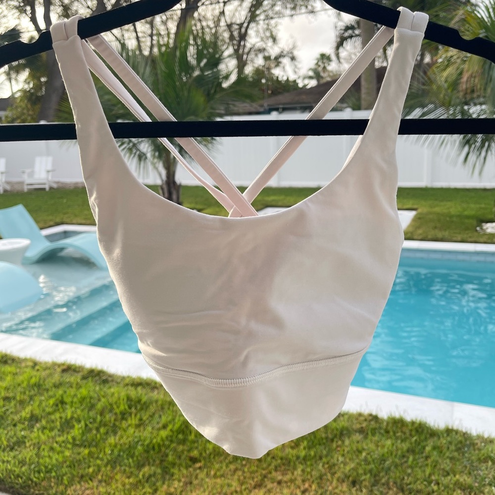 Lululemon Energy Sports Bra